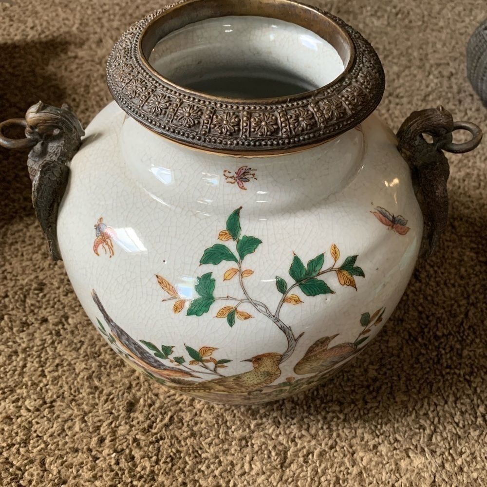 Vintage 1935 European Style Chinese Vase - Picture 6 of 8